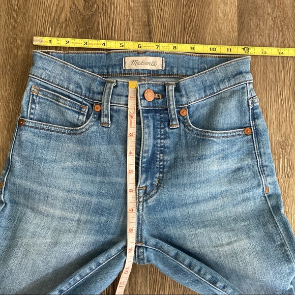 Madewell Tall 9" Mid-Rise Skinny Jeans in Frankie Wash - Picture 7 of 8